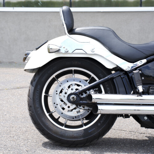 FXLR 2018 Low Rider® thumb 3