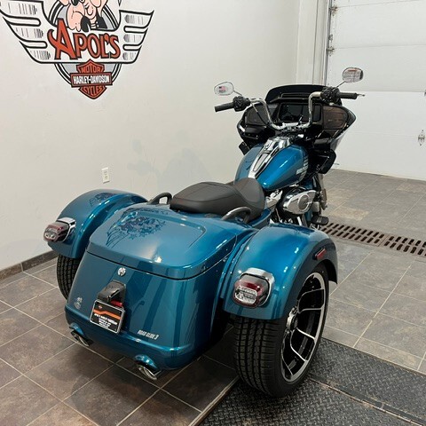FLTRT 2026 Road Glide 3 thumb 2