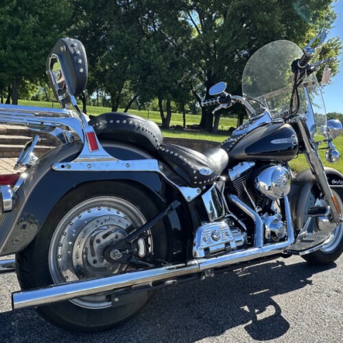 2004 Harley-Davidson® Heritage Softail® Classic Two-Tone Smokey Gold and Vivid Black thumb 0