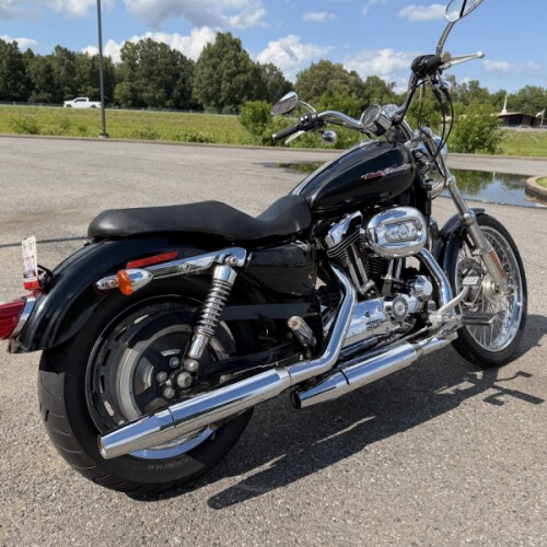 2005 Harley-Davidson® 1200 Custom Black thumb 1