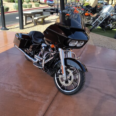 FLTRX 2023 Road Glide® thumb 3