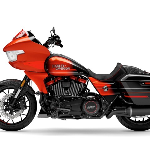 2026 Harley-Davidson® CVO Road Glide ST Citrus Heat Re-Entry thumb 2