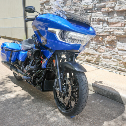 2026 Harley-Davidson® CVO Road Glide ST Electric Coast thumb 3