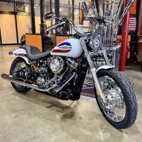 2026 Harley-Davidson Softail Super Glide  thumb 3