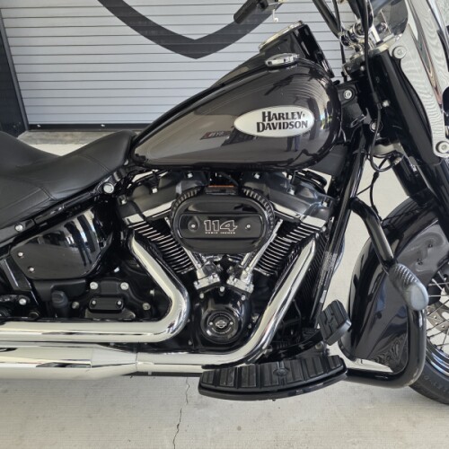 2021 Harley-Davidson® Heritage Classic 114 Black Jack Metallic thumb 0