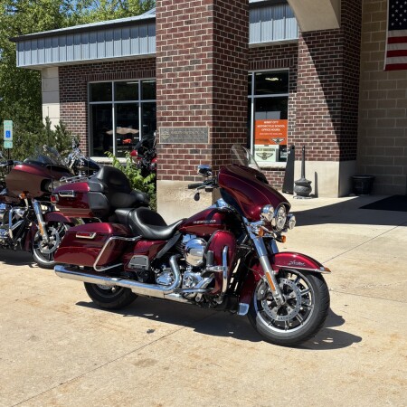 2016 Harley-Davidson® Ultra Limited Two-Tone Mysterious Red Sunglo/Velocity Red Sunglo thumb 3