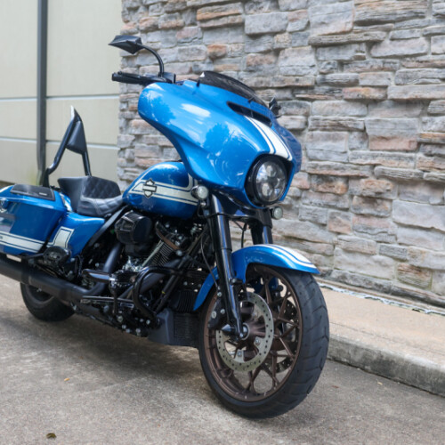 2023 Harley-Davidson® Street Glide® ST Fast Johnnie thumb 3