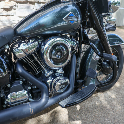 2025 Harley-Davidson® Heritage Classic FLHC thumb 2