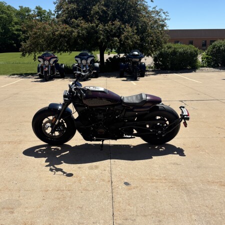 2021 Harley-Davidson® Sportster® S Midnight Crimson thumb 0
