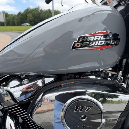 2026 Harley-Davidson® Road Glide® Dark Billiard Gray Chrome Trim thumb 0