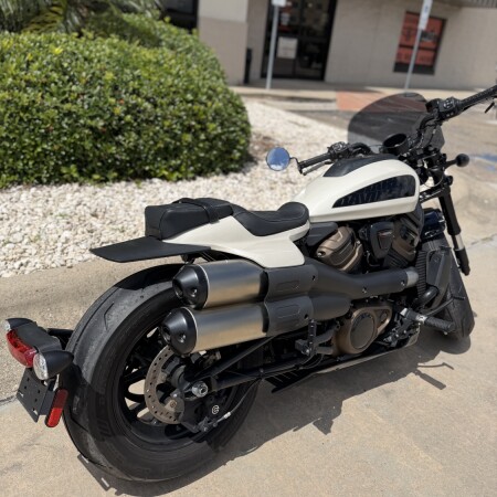 2022 Harley-Davidson® Sportster® S White Sand Pearl thumb 0