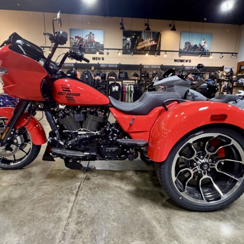 2026 Harley-Davidson® Road Glide 3 Blood Orange thumb 0