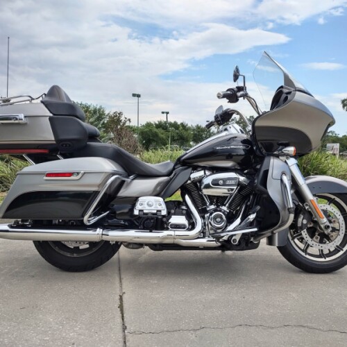 Harley-Davidson® Road Glide® Ultra 2017 thumb 3