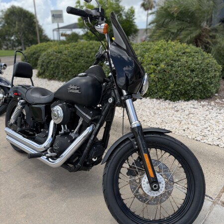 2014 Harley-Davidson® Street Bob® BLACK DENIM thumb 2