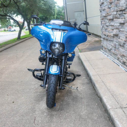 2023 Harley-Davidson® Street Glide® ST Fast Johnnie thumb 2