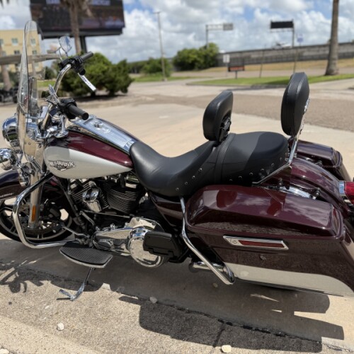2021 Harley-Davidson® Road King® Midnight Crimson & Stone Washed White Pearl thumb 0
