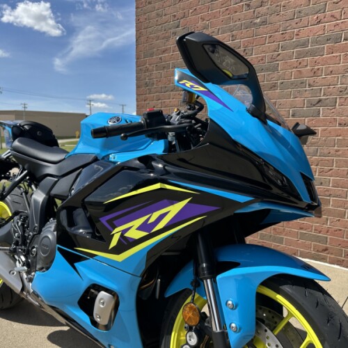 2026 Yamaha YZF-R7 Breaker Cyan / Raven thumb 1