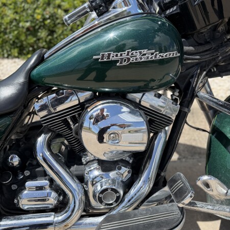 2016 Harley-Davidson® Street Glide® Special Deep Jade Pearl thumb 3