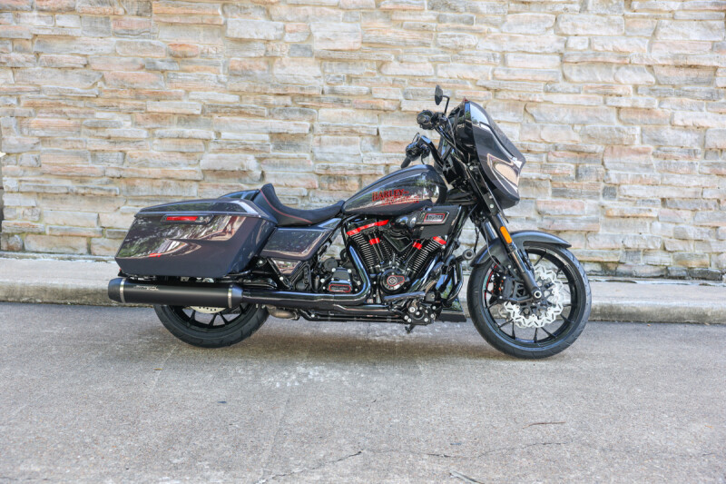 2026 Harley-Davidson® CVO Street Glide ST Inferno Gray