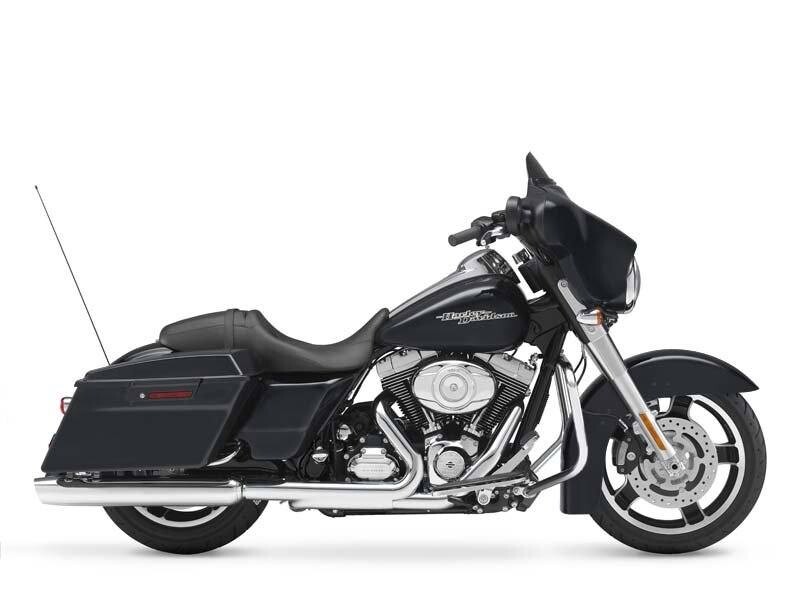 2013 Harley-Davidson® Street Glide® Midnight Pearl