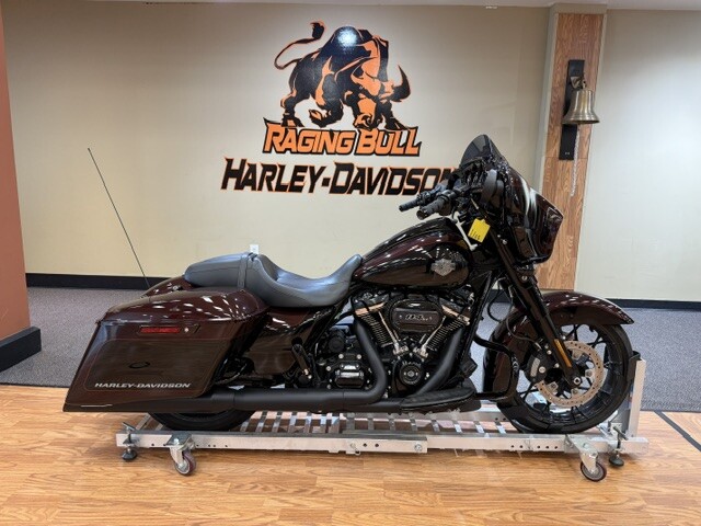 FLHXS 2022 Street Glide® Special