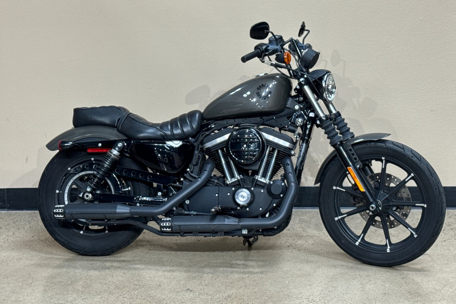 XL 883N 2019 Iron 883™