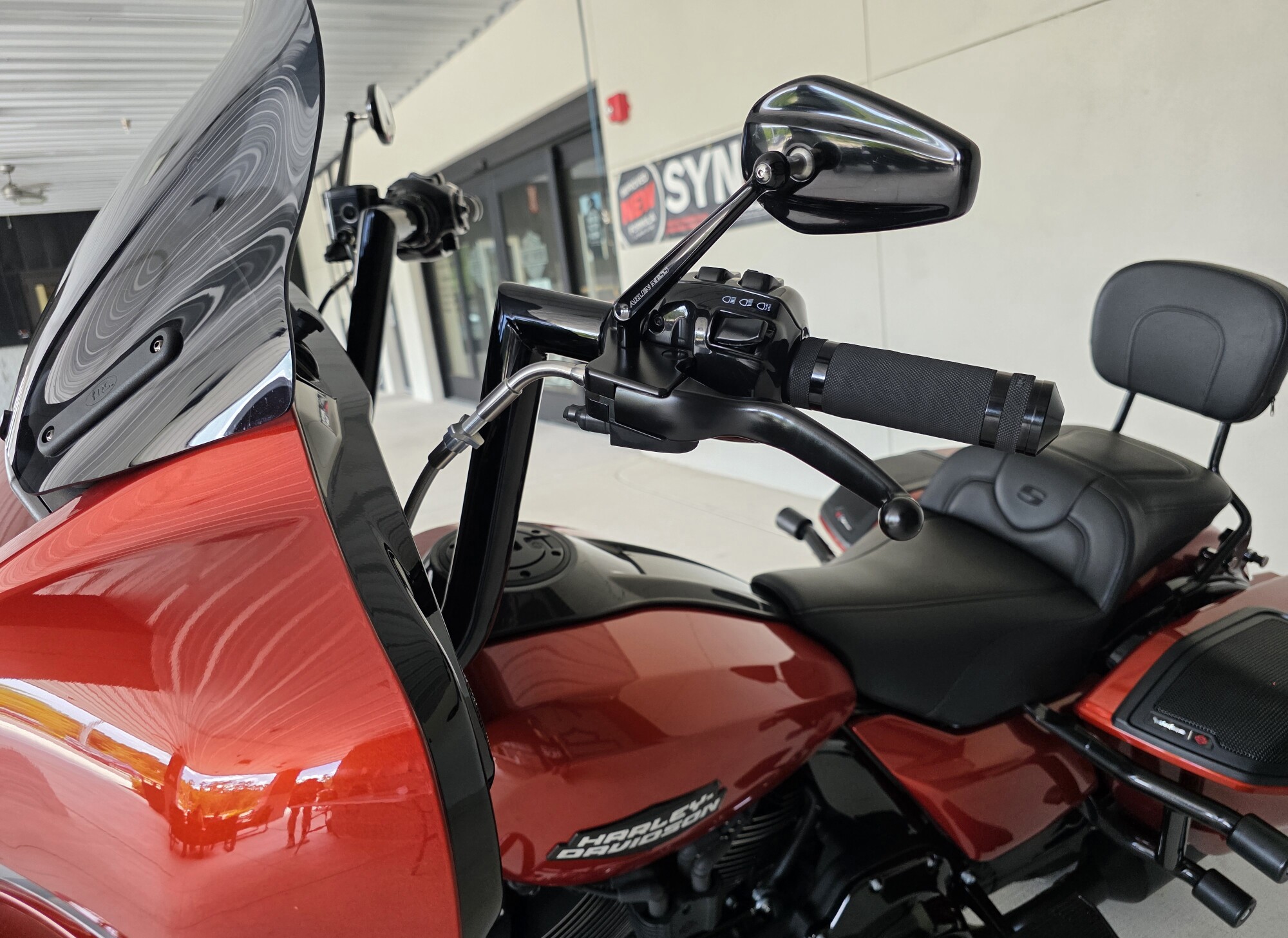 2024 Harley-Davidson® Street Glide® Whiskey Fire - Black Finish, photo 18