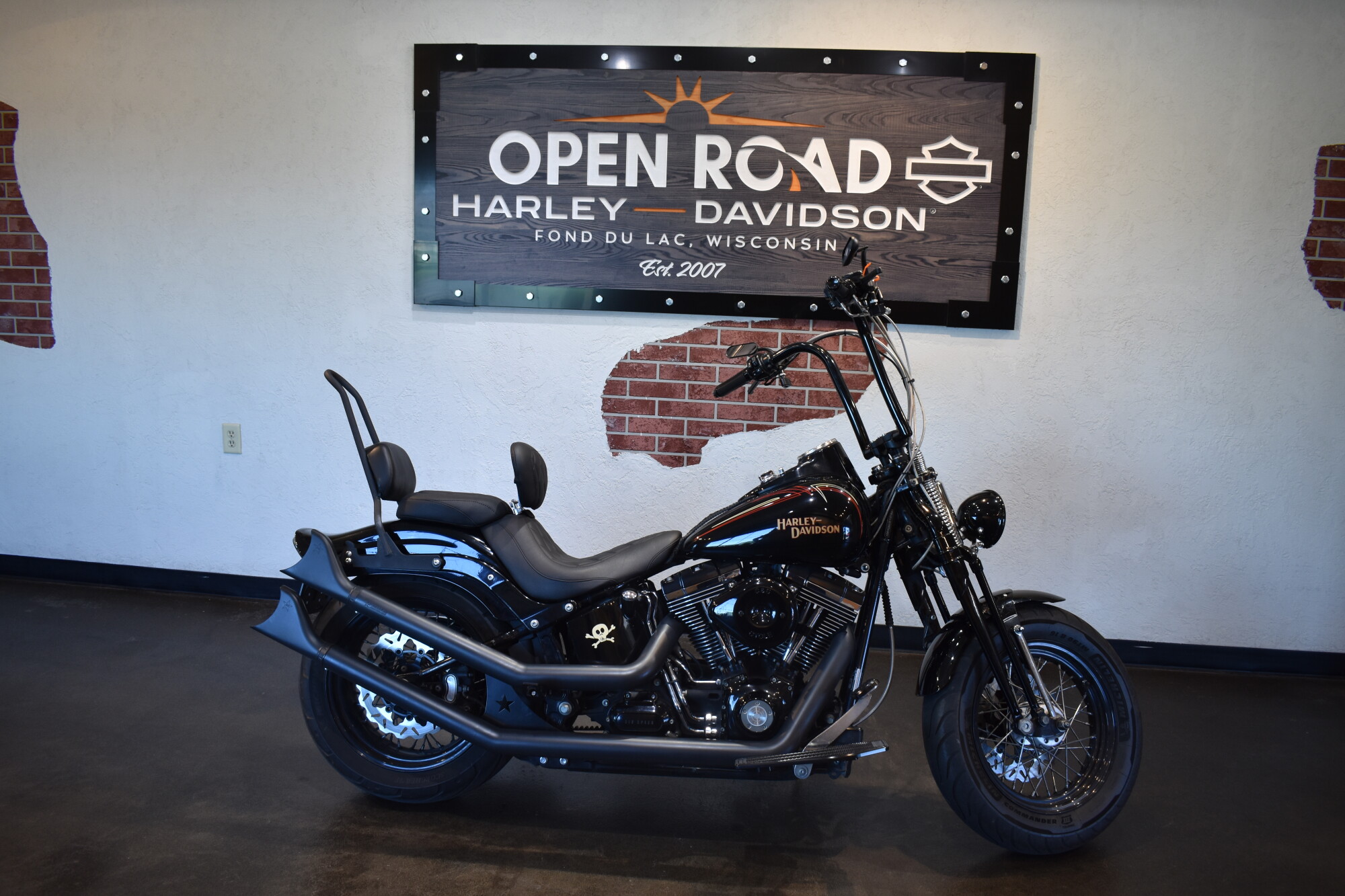 2009 Harley-Davidson® Softail® Cross Bones™ Black Denim
