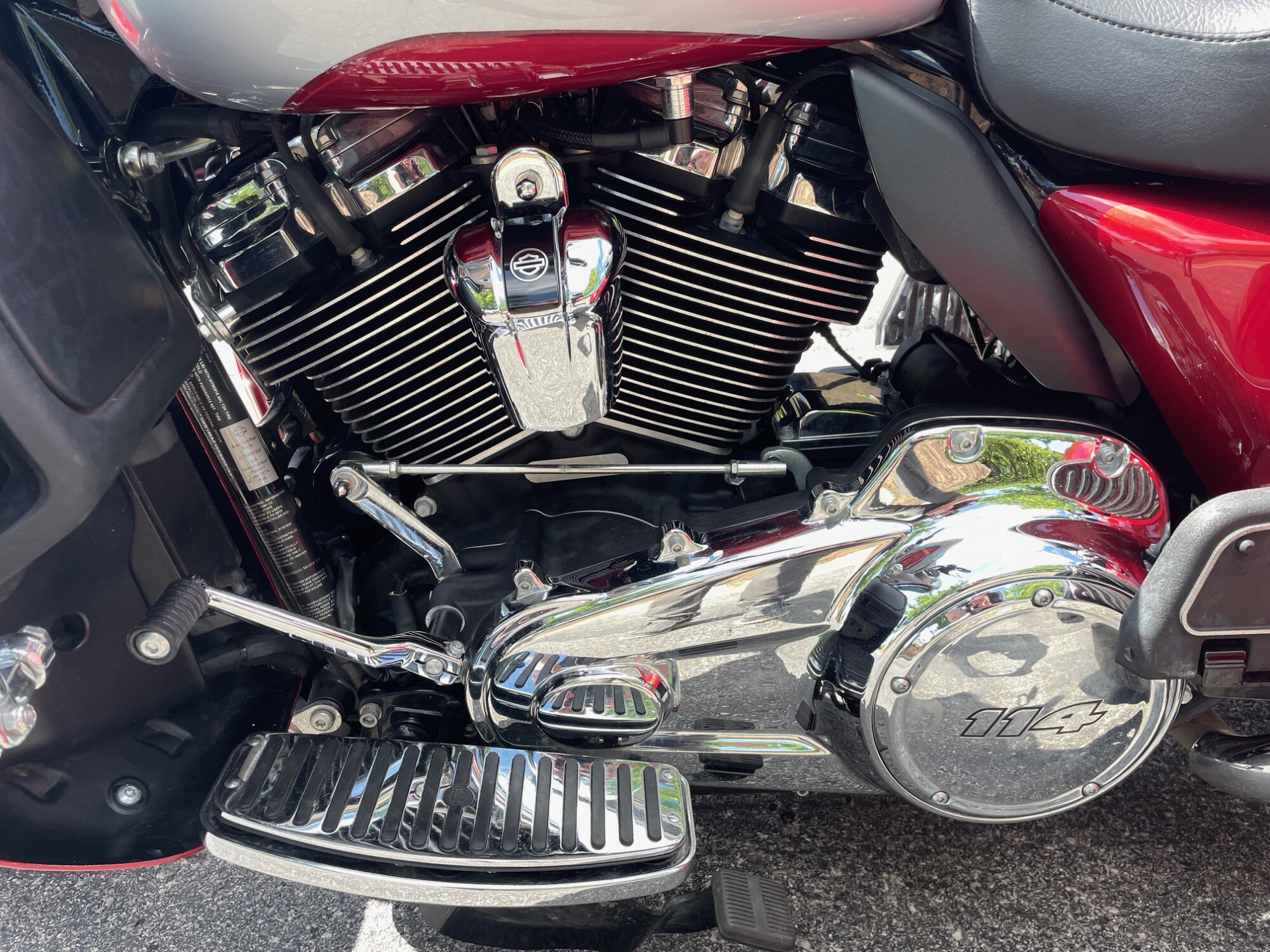 2019 Harley-Davidson® Tri Glide® Ultra FLHTCUTG, photo 10