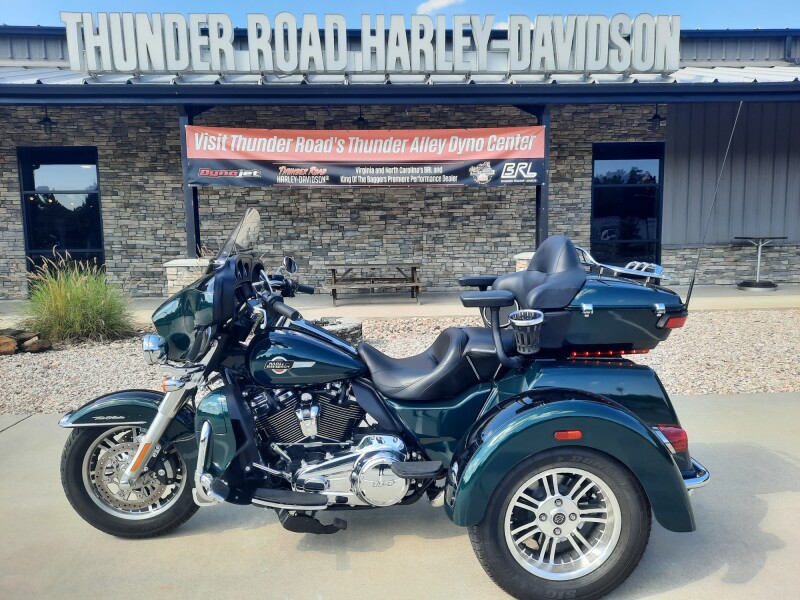 2024 Harley-Davidson® Tri Glide® Ultra Alpine Green / Vivid Black