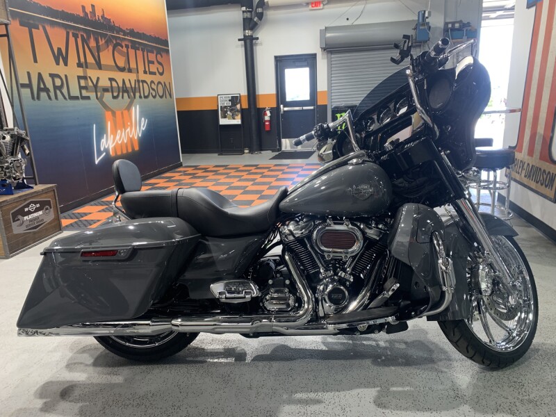 2022 Harley-Davidson Street Glide Special FLHXS