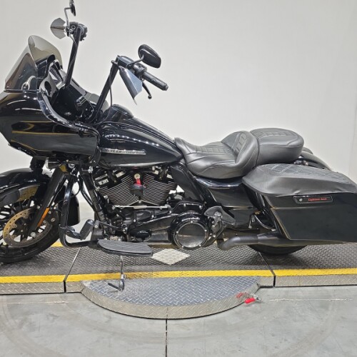 FLTRXS 2018 Road Glide® Special thumb 1
