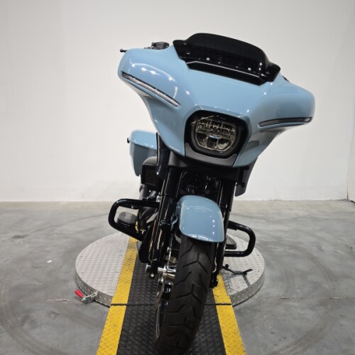 FLHX 2024 Street Glide® thumb 3