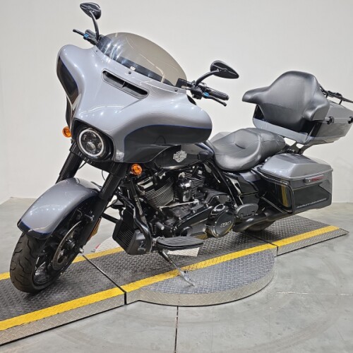 FLHXS 2021 Street Glide® Special thumb 2