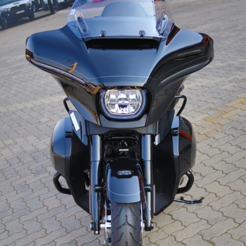 2026 Harley-Davidson® Street Glide Limited Vivid Black Black Trim thumb 2