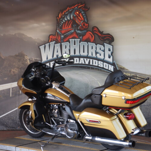 FLTRU 2017 Road Glide® Ultra thumb 1