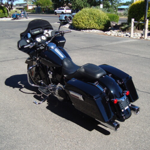 2012 Harley-Davidson® Road Glide® Custom Vivid Black thumb 1