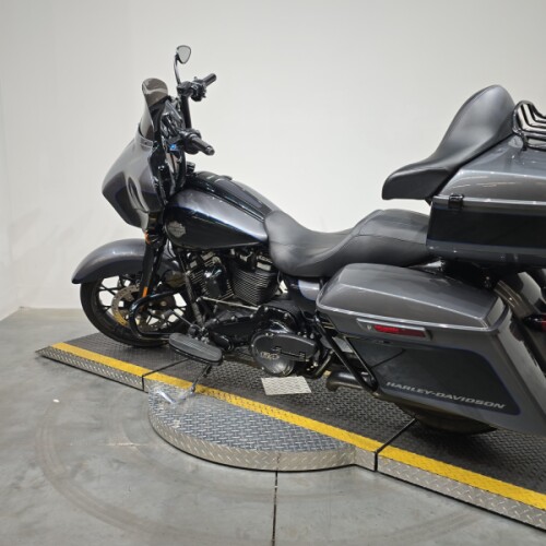 FLHXS 2021 Street Glide® Special thumb 0
