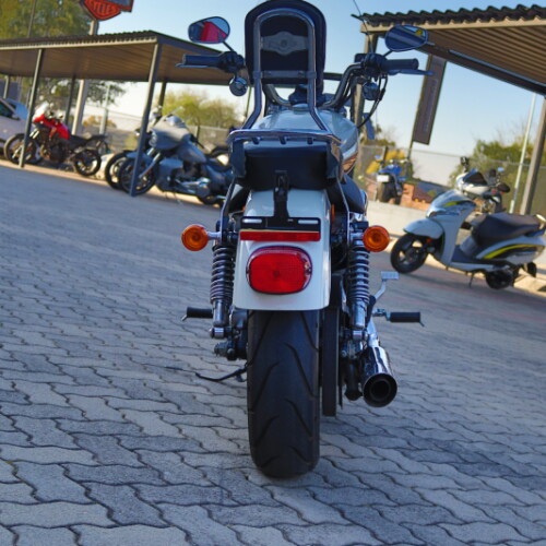 2012 Harley-Davidson® SuperLow® Two-Tone Birch White/Sedona Orange thumb 0