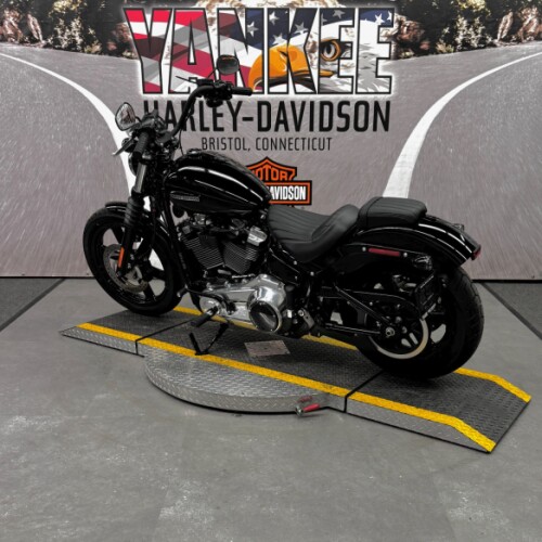2026 FXBB Street Bob® thumb 1