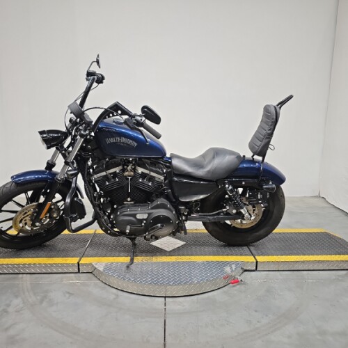 XL883N 2012 Iron 883™ thumb 1