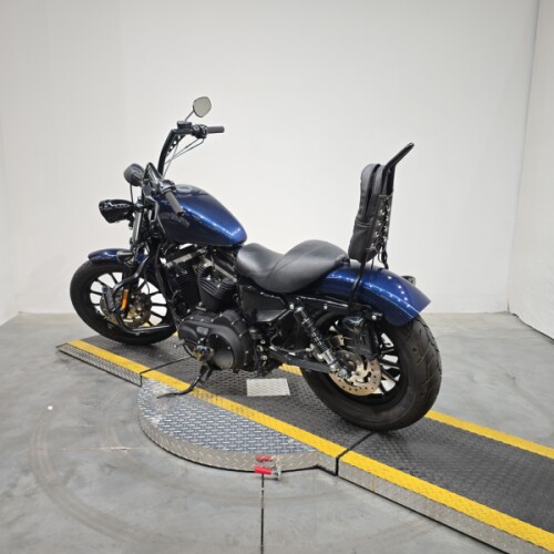 XL883N 2012 Iron 883™ thumb 0