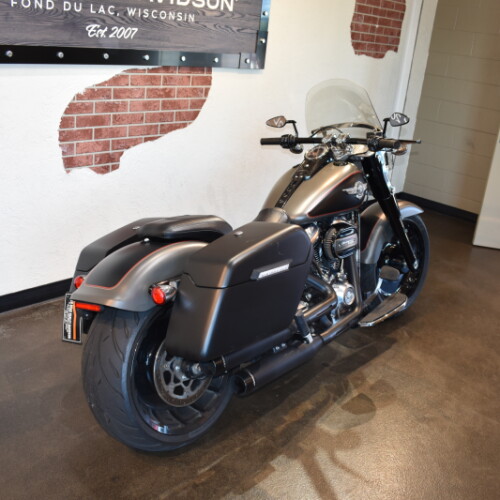 2019 Harley-Davidson® Fat Boy® 114 Industrial Gray Denim/Black Denim thumb 1
