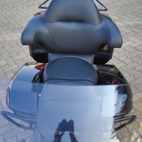 2026 Harley-Davidson® Street Glide Limited Vivid Black Black Trim thumb 1