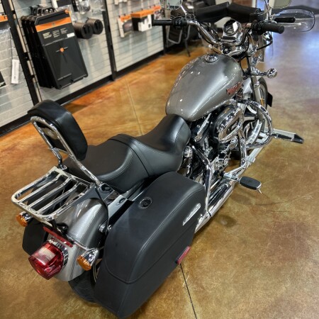 XL1200T 2017 SuperLow® 1200T thumb 2