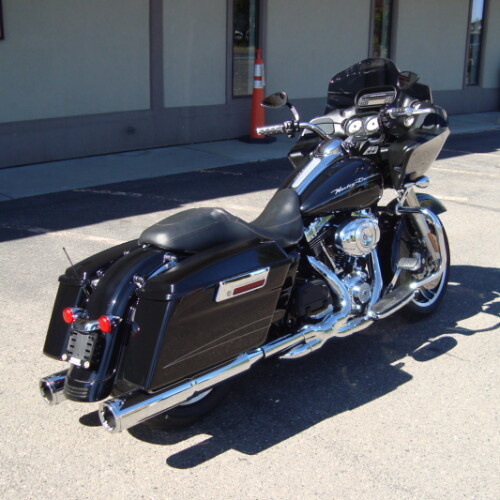 2012 Harley-Davidson® Road Glide® Custom Vivid Black thumb 3