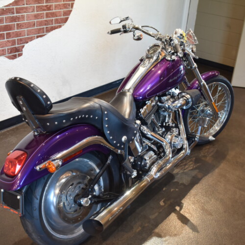 2001 Harley-Davidson® Softail® Deuce thumb 1