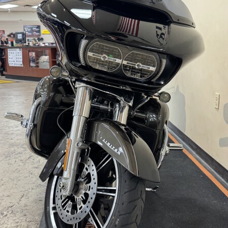 FLTRK 2020 Road Glide® Limited thumb 2