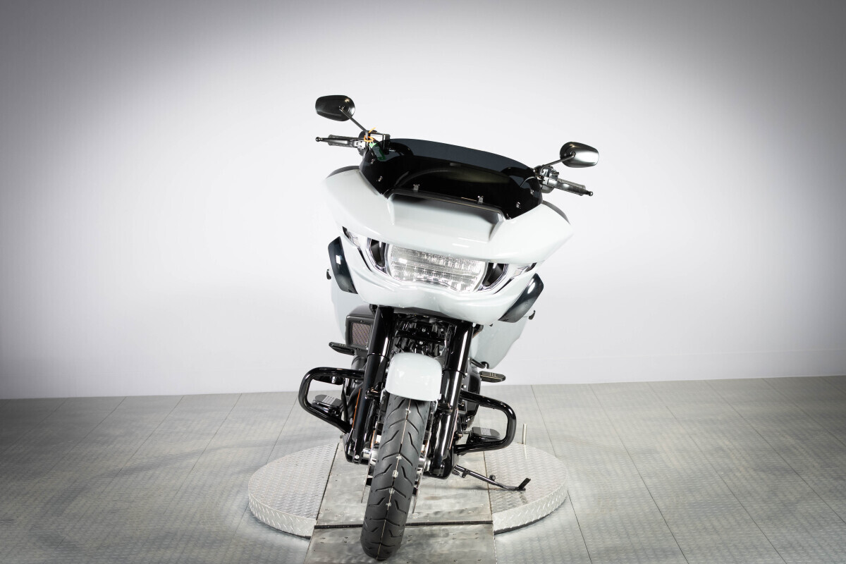2026 Harley-Davidson® Road Glide™ FLTRX, photo 3