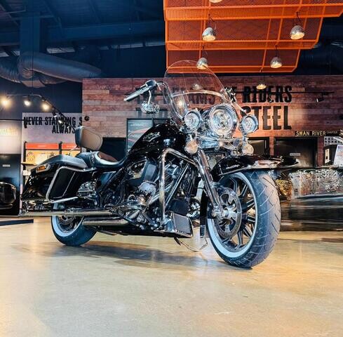 Harley-Davidson® Road King® 2019 FLHR